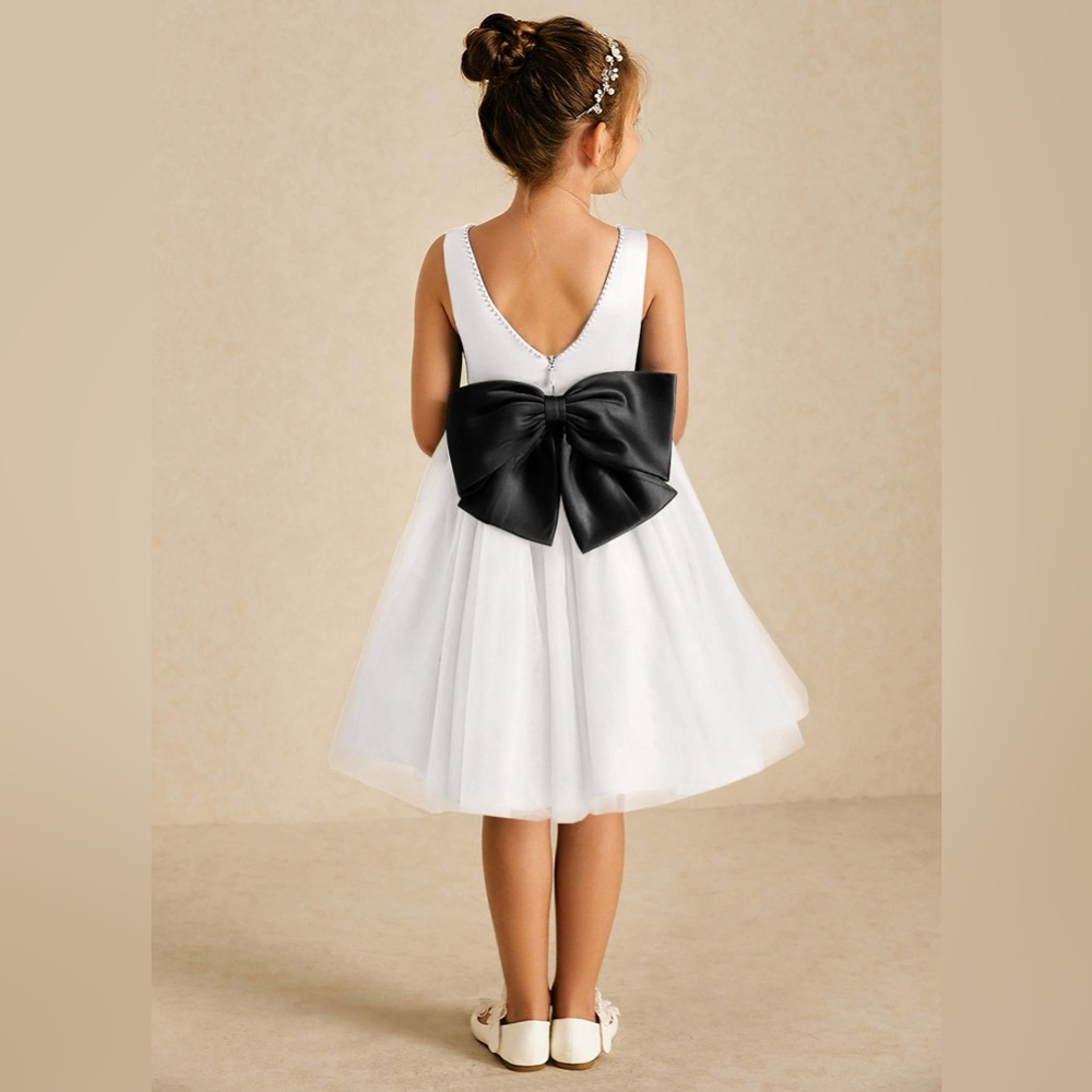 AZAZIE SELINE Ivory Black A-Line Bow Tulle Flower Girl Dress NWT‎ A2
